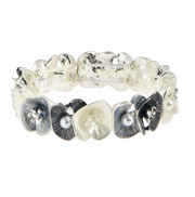 Pulsera flores con perlas